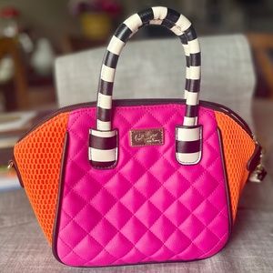 *~* Like NEW LUV BETSEY Johnson *~* Quilted Y2K Handbag PURSE Crossbody Bag